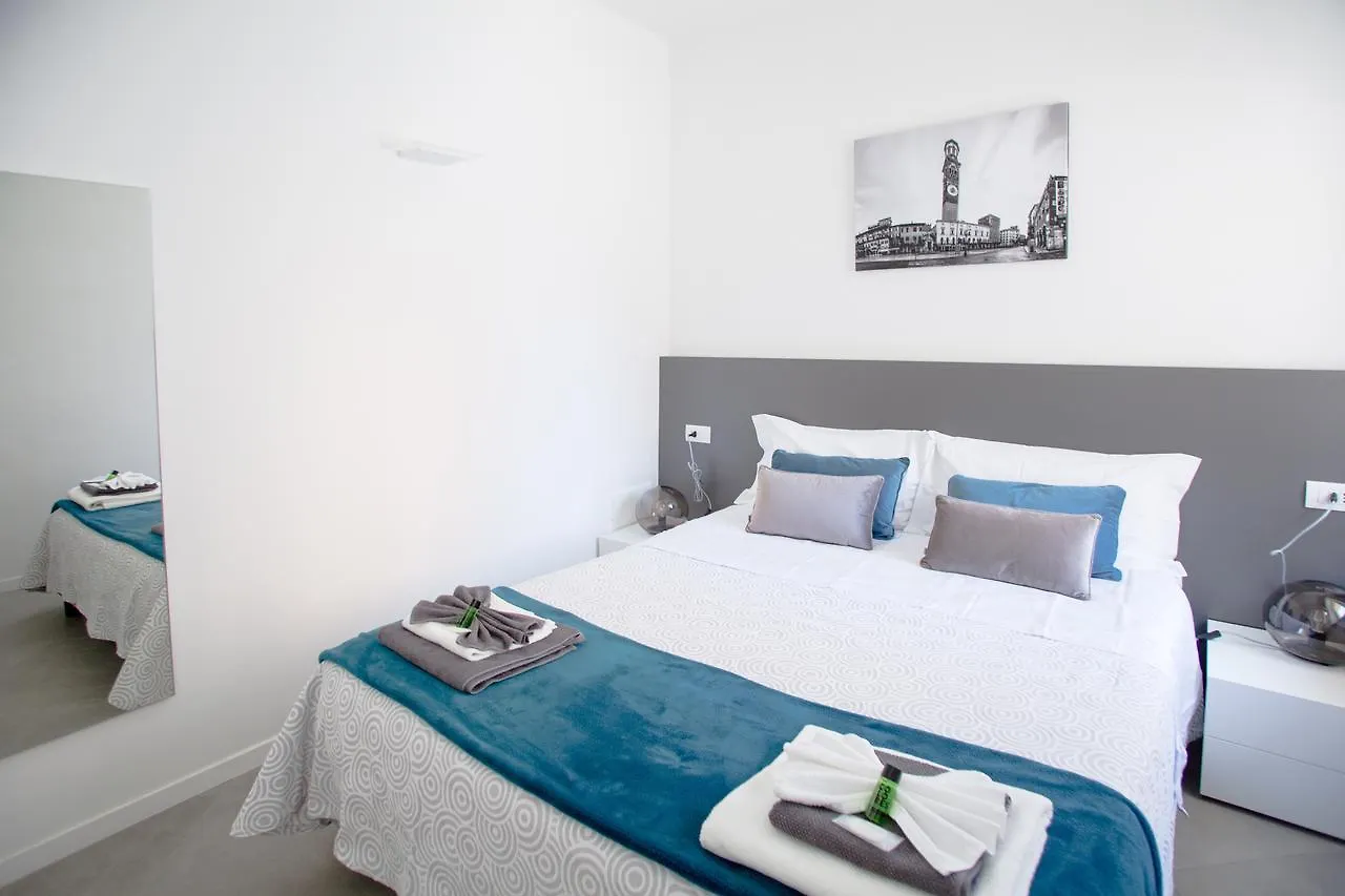 Suite Dreams In Βερόνα Πανσιόν
