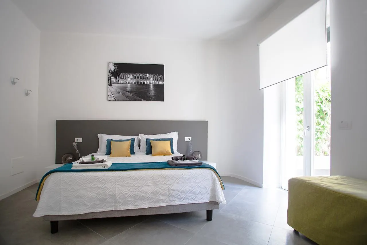 Suite Dreams In Βερόνα 2*,  Ιταλία