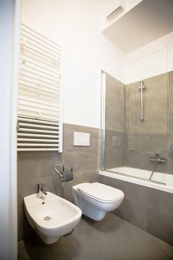 Suite Dreams In Βερόνα 2*,